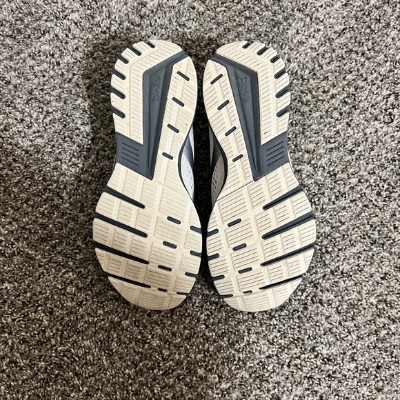 Brooks Anthem 4 White - Picture 4 of 4